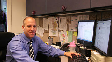 ASU alum helps bridge community, government through technology